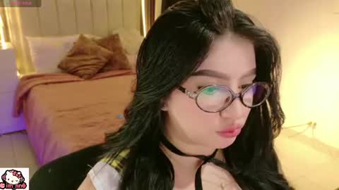 Nina online show from 19, 6, 2026