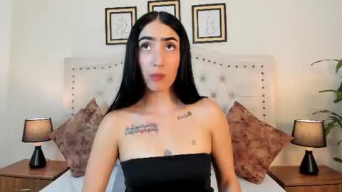 NATHALIA MORENO online show from 16, 6, 2026