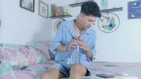 noah tyler  online show from 21, 6, 2026