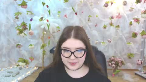 Snapshot of noirwhisper chatting on 27, 5, 2026 noirwhisper online show from 27, 5, 2026