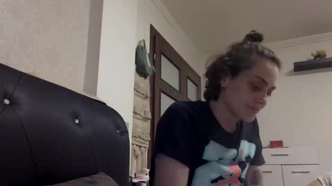 norablues online show from 11, 6, 2026