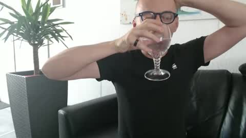 nordicrunner76 online show from 11, 6, 2026