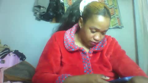 Snapshot of nosminah01 chatting on 10, 9, 2025 nosminah01 online show from 10, 9, 2025