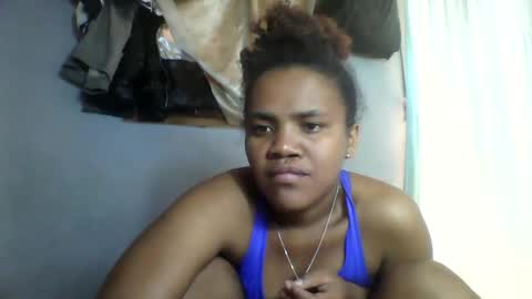 Snapshot of nosminah01 chatting on 15, 9, 2025 nosminah01 online show from 15, 9, 2025