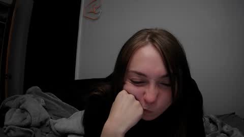 Snapshot of nrdyemogrl chatting on 13, 12, 2024 nrdyemogrl online show from 13, 12, 2024