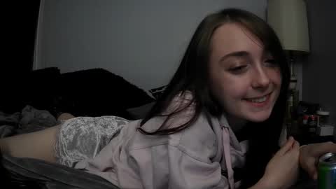 Snapshot of nrdyemogrl chatting on 20, 12, 2024 nrdyemogrl online show from 20, 12, 2024