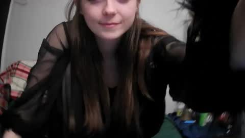 Snapshot of nrdyemogrl chatting on 12, 1, 2025 nrdyemogrl online show from 12, 1, 2025
