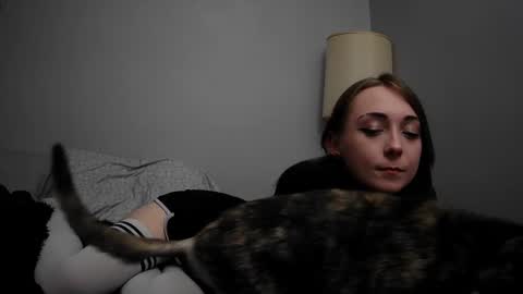 Snapshot of nrdyemogrl chatting on 29, 1, 2025 nrdyemogrl online show from 29, 1, 2025