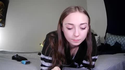 Snapshot of nrdyemogrl chatting on 23, 2, 2025 nrdyemogrl online show from 23, 2, 2025