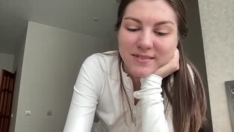 Snapshot of nursedoll chatting on 5, 4, 2026 Ema online show from 5, 4, 2026