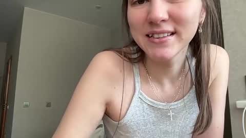 Snapshot of nursedoll chatting on 11, 4, 2026 Ema online show from 11, 4, 2026