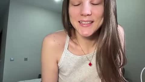 Snapshot of nursedoll chatting on 23, 4, 2026 Ema online show from 23, 4, 2026