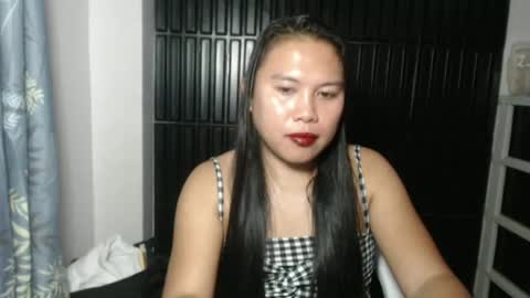 nylecummer online show from 25, 6, 2026