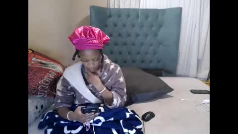 Snapshot of obsessedmimi chatting on 24, 5, 2026 obsessedmimi online show from 24, 5, 2026