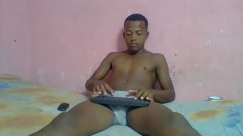 Snapshot of odon023 chatting on 25, 12, 2024 odon023 online show from 25, 12, 2024