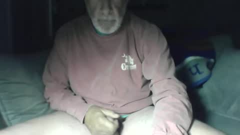 Snapshot of old_bald63 chatting on 17, 5, 2026 old_bald63 online show from 17, 5, 2026