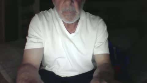 Snapshot of old_bald63 chatting on 31, 5, 2026 old_bald63 online show from 31, 5, 2026