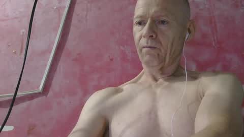 oldbuthorny62 online show from 24, 7, 2026