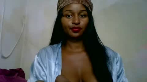olinah610 online show from 21, 6, 2026
