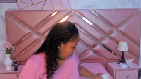 Olivia Burning online show from 8, 6, 2026
