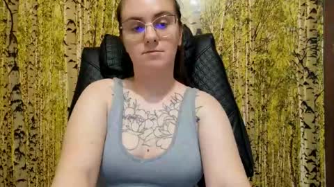 Snapshot of oliviasager chatting on 27, 5, 2026 Mistress Olivia online show from 27, 5, 2026