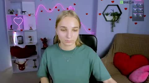 Ollivia online show from 8, 6, 2026