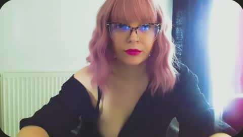 Nicol online show from 12, 6, 2026