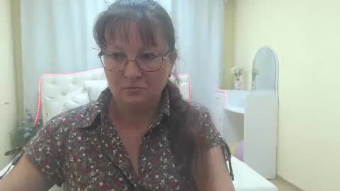Vanessa online show from 7, 7, 2026