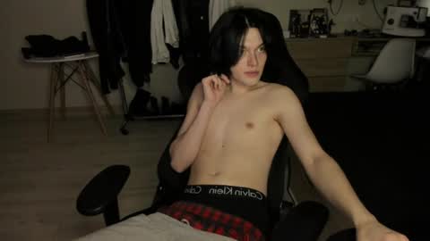 Bella and John online show from 27, 6, 2026