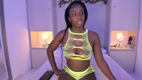 oshun_444 online show from 13, 6, 2026