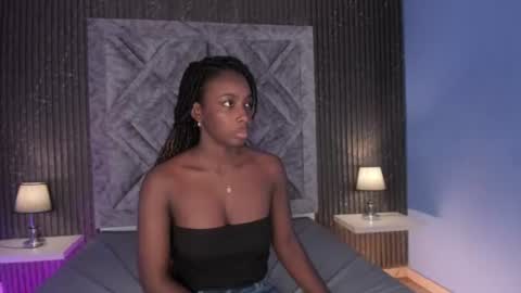 oshun_444 online show from 20, 6, 2026