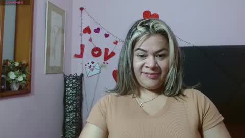 pamela_echeverria online show from 6, 6, 2026