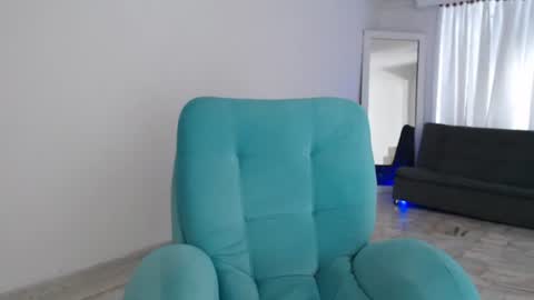 Carolinesworldx online show from 12, 6, 2026