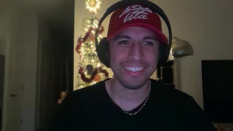 Snapshot of pantysoakher chatting on 20, 12, 2025 pantysoakher online show from 20, 12, 2025