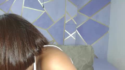 Paola Stone online show from 7, 2, 2026