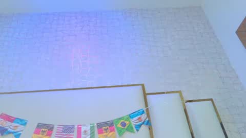 Paola  online show from 25, 6, 2026
