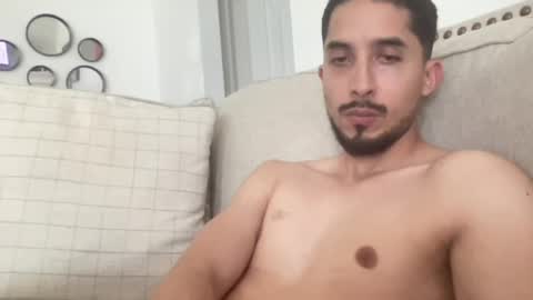 Snapshot of papicubano_guapo23cm chatting on 31, 5, 2026 papicubano_guapo23cm online show from 31, 5, 2026