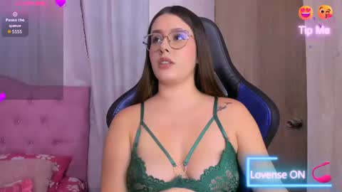 Snapshot of parisshayk chatting on 16, 6, 2026 Paris online show from 16, 6, 2026