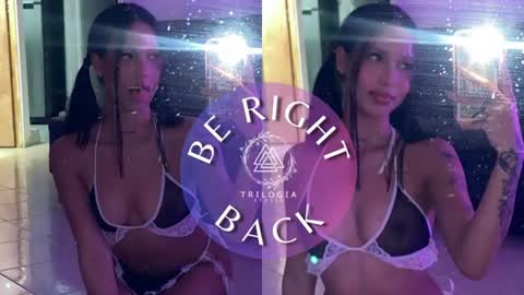 Snapshot of paulina_lopezz chatting on 22, 6, 2026 PAULINA online show from 22, 6, 2026