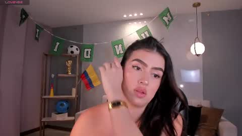 Paulina Santos  online show from 15, 6, 2026