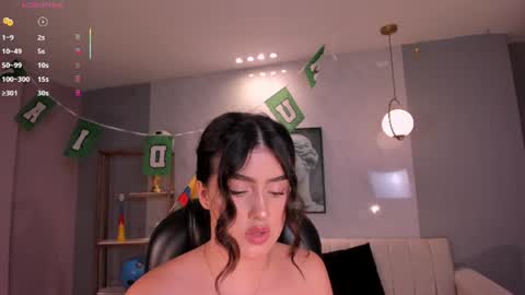 Paulina Santos  online show from 17, 6, 2026