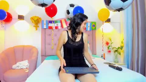 Snapshot of paulinavera chatting on 13, 6, 2026 paulinavera online show from 13, 6, 2026