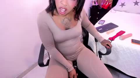 Pauline online show from 13, 6, 2026