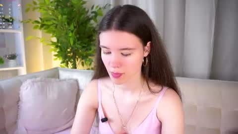 Beautiful Mila online show from 14, 6, 2026