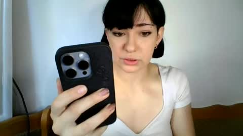 pearlgirl2006 online show from 22, 6, 2026