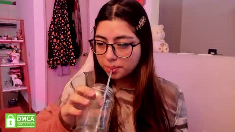 Sarah Ana Banana online show from 24, 6, 2026