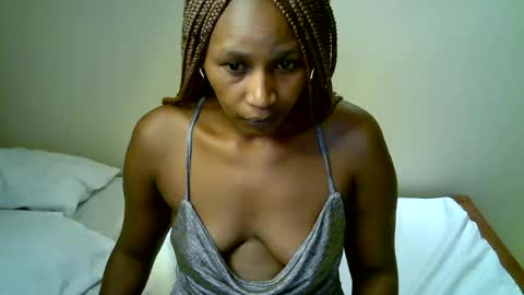 peru_queen online show from 14, 6, 2026