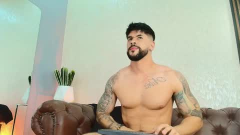 PETES EVANS new account online show from 22, 5, 2026