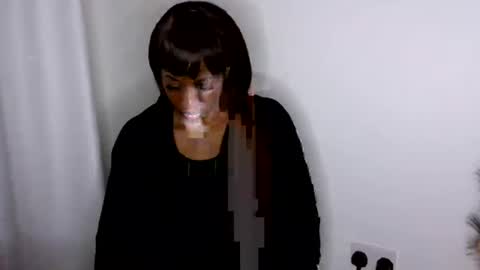 petite_princes online show from 9, 7, 2026