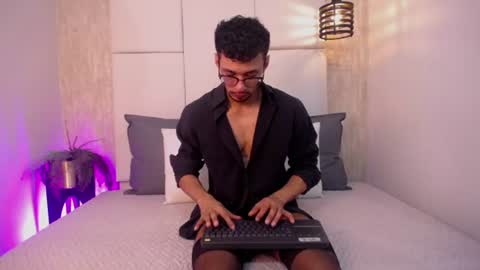 Milo online show from 13, 6, 2026